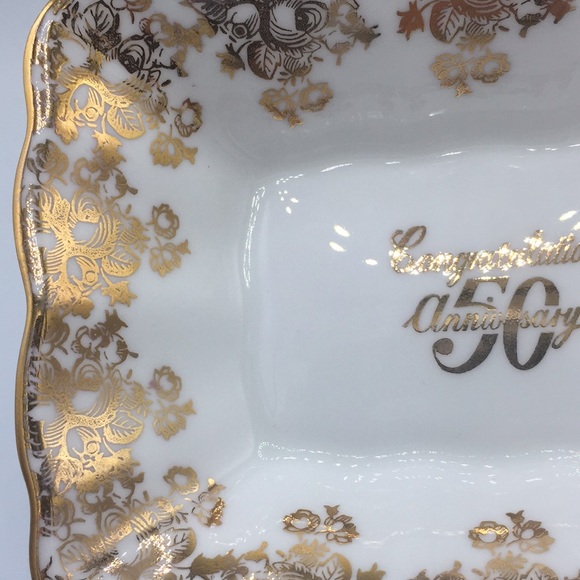 Royal Albert Golden Wedding Anniversary 50th Dish - Picture 3 of 9